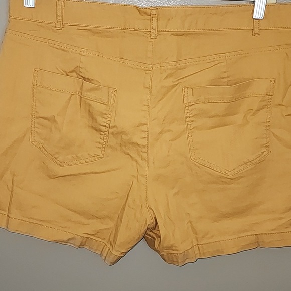 Old Navy Button Fly Yellow Gold Shorts Size 16 - Picture 5 of 6